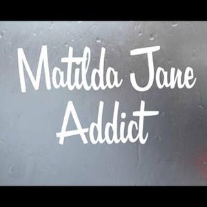 Meet your Posher, Kylee